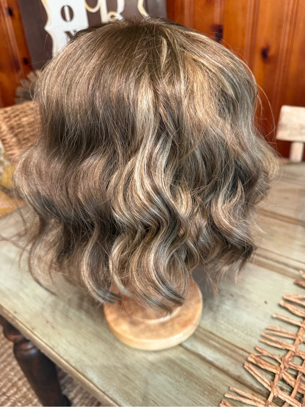 Short Wavy Lace Front Wig in Ash Brown with Hightlights - Natural Texture - Picture 2 of 6